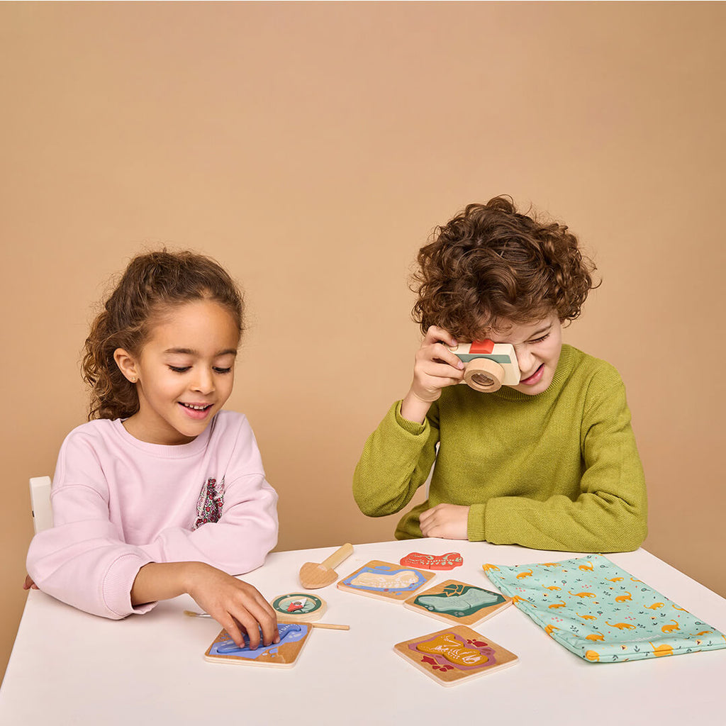 Dinosaur Archaeology Exploration Kit for Kids
